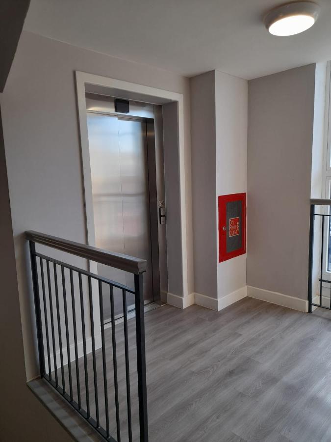 Apartments Heathrow - Hounslow Cranford Exterior foto